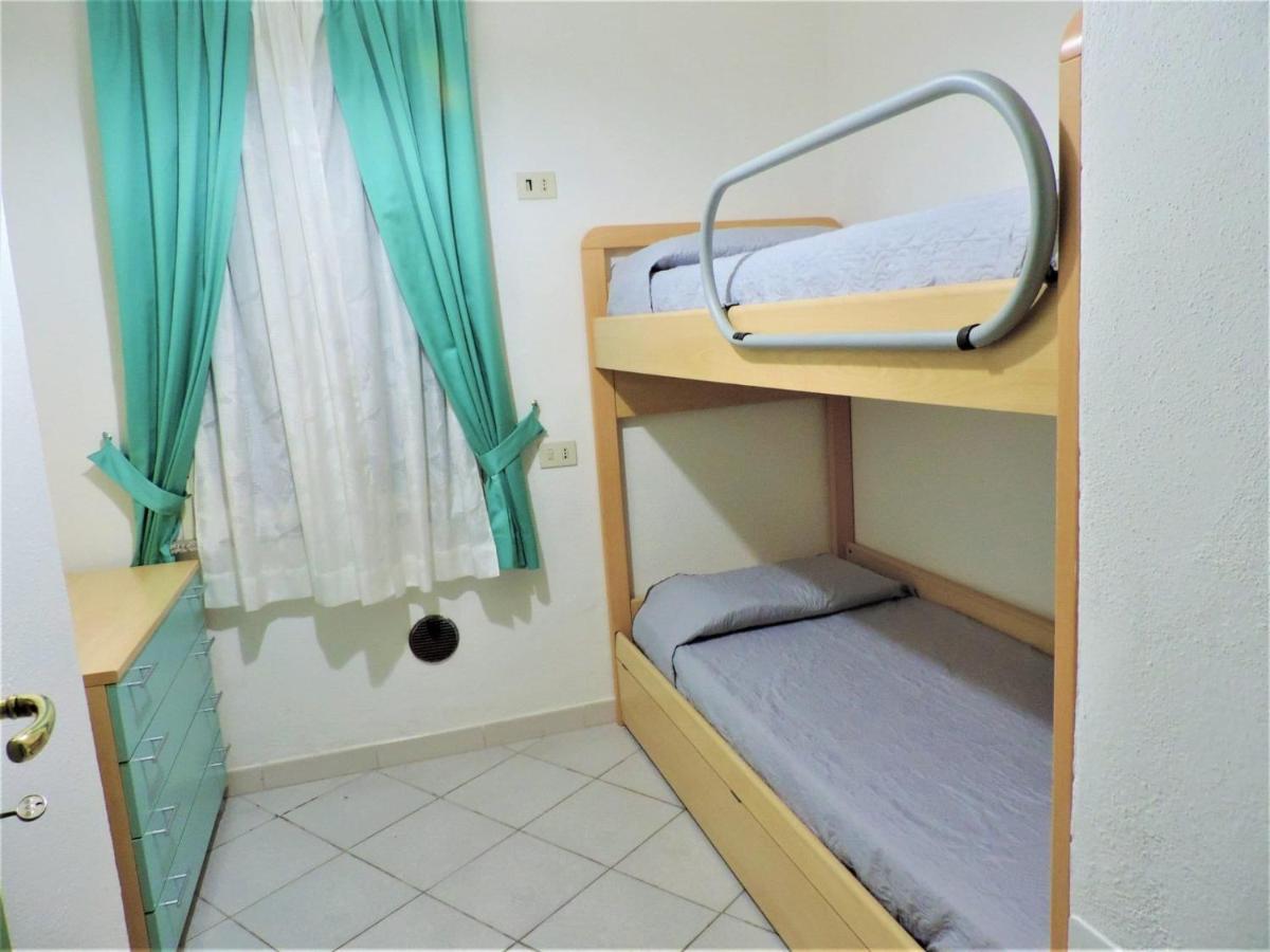 Residenza Su Portu Apartment Орозеи Екстериор снимка