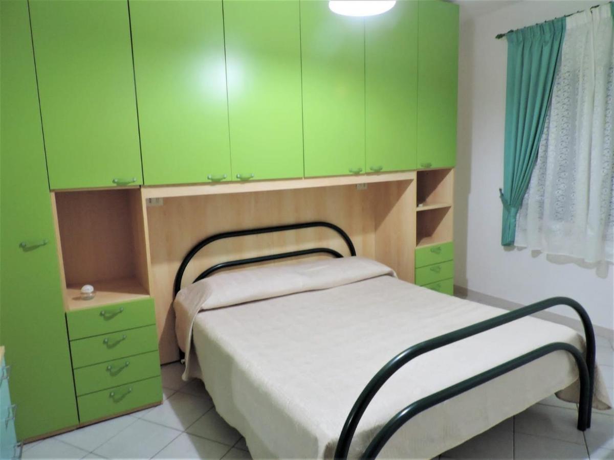 Residenza Su Portu Apartment Орозеи Екстериор снимка