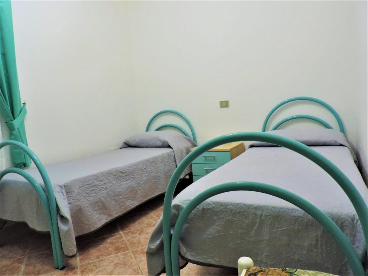Residenza Su Portu Apartment Орозеи Екстериор снимка